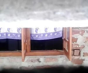 Dulce adolescente quiere tener relaciones sexuales antes de hi-vete.