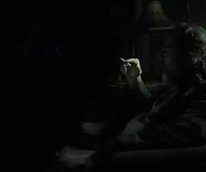 tetas grandes rubia chupa la polla y tiene una mierda de teta