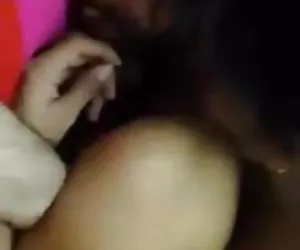 Ruso chica con una piscina al aire