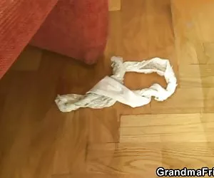 chica italiana muy muy muy caliente