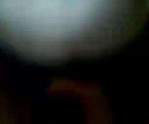 PAREJAS CHECA Pareja joven toma Dinero para Foursome Pública