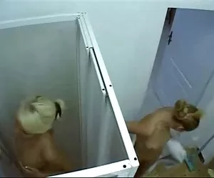 Christy canyon folla