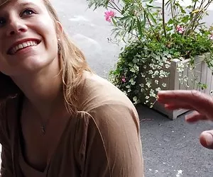 Tía mostrando su cuerpo desnudo