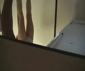 clítoris grande chica le encanta anal